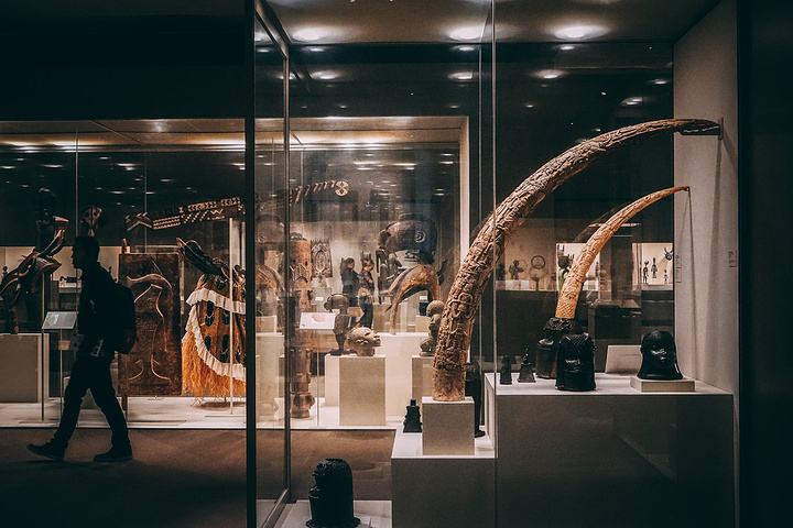 文化藝術(shù)展品的展示在設(shè)計(jì)的時(shí)候應(yīng)當(dāng)注意哪些？插圖